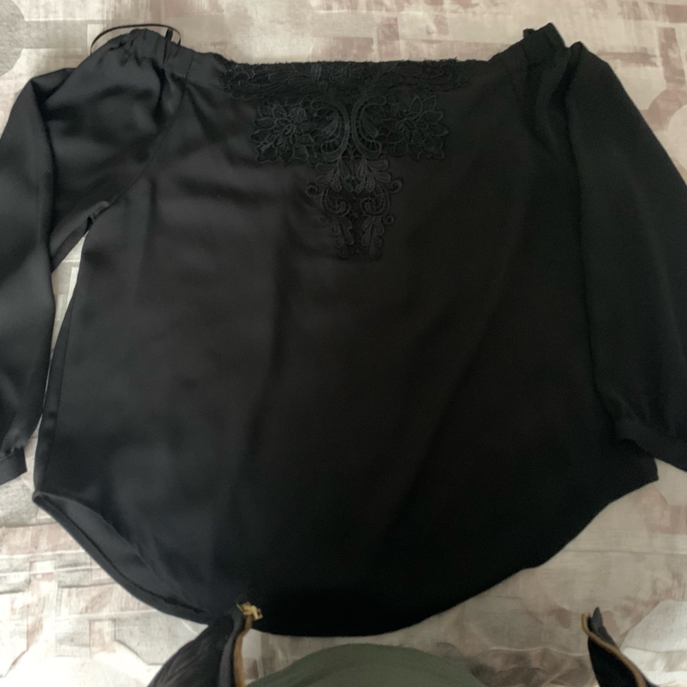 Black blouse, off shoulder, lace in front